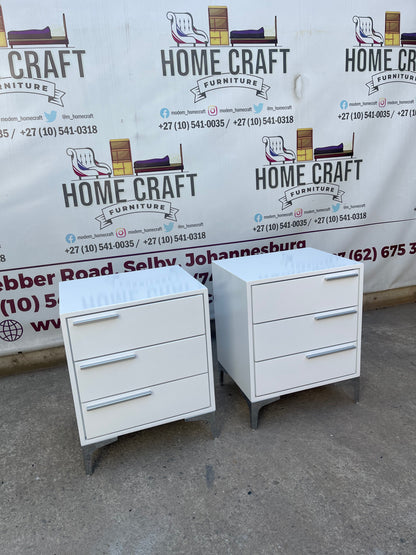3 Drawer Pedestals With Solid Handles (Different Sizes)